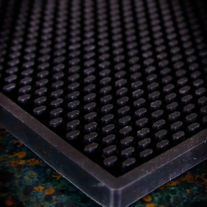 Heavy Duty Bar Mat, 11×14 Inches